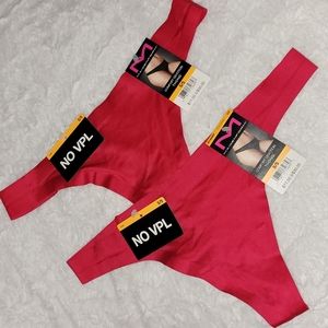 Bundle Maidenform Comfort Devotion Thong Underwear 40149/B8Y 2 Pair Sz Small